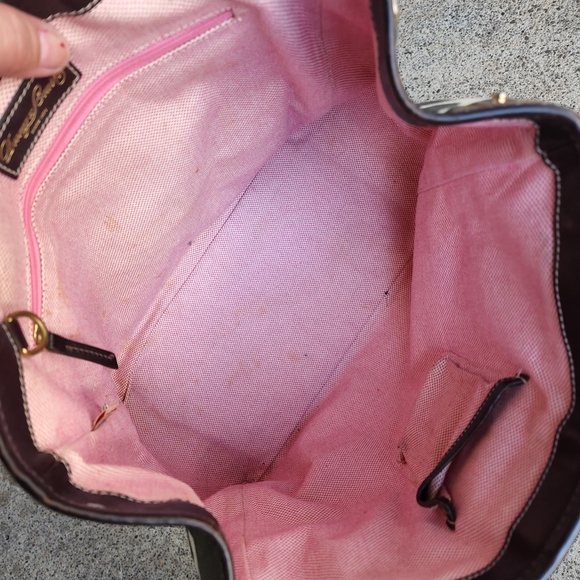 Dooney & Bourke Giraffe Print Bag - Picture 13 of 16